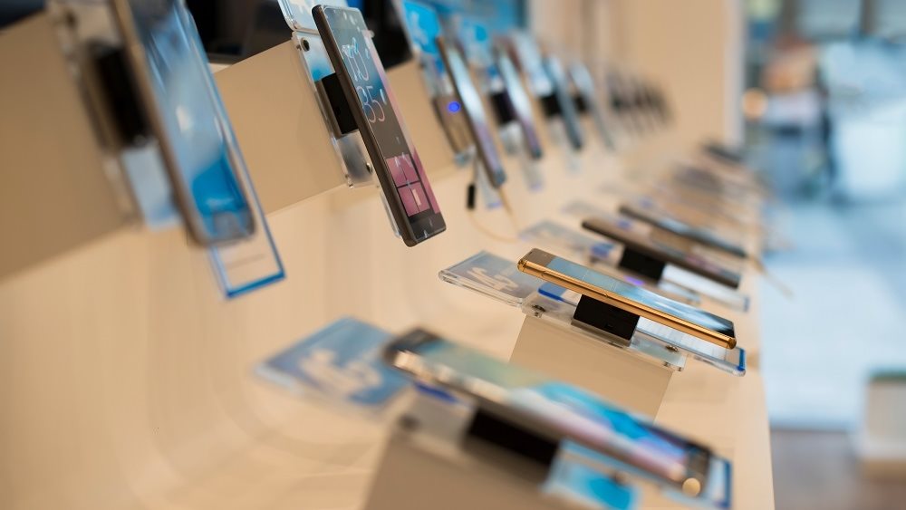 Σε χαμηλό 10 ετών οι αποστολές smartphones το 2022 - Βουτιά άνω του 11% στο έτος, άνω του 18% στο δ' τρίμηνο