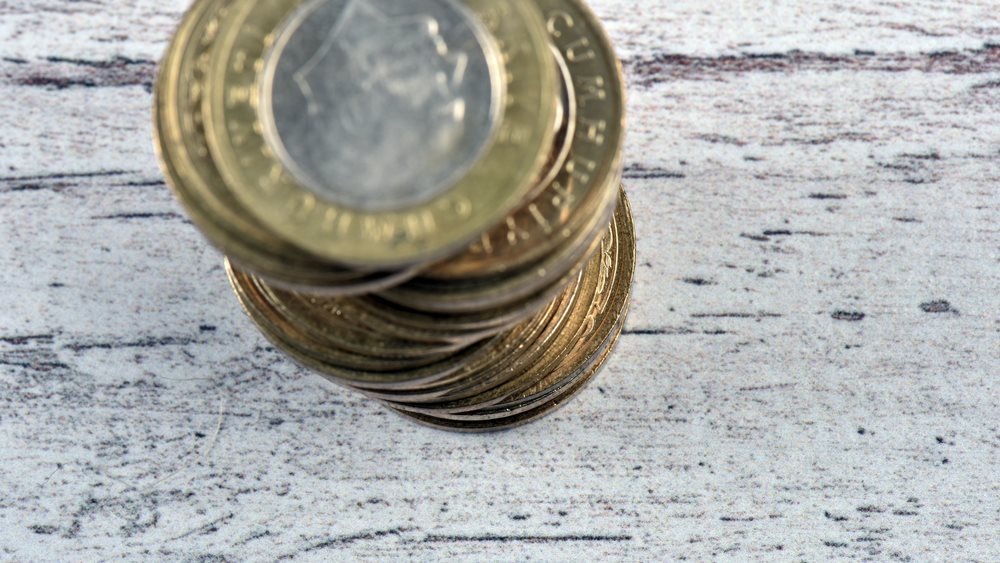 Καταρρέει η τουρκική λίρα