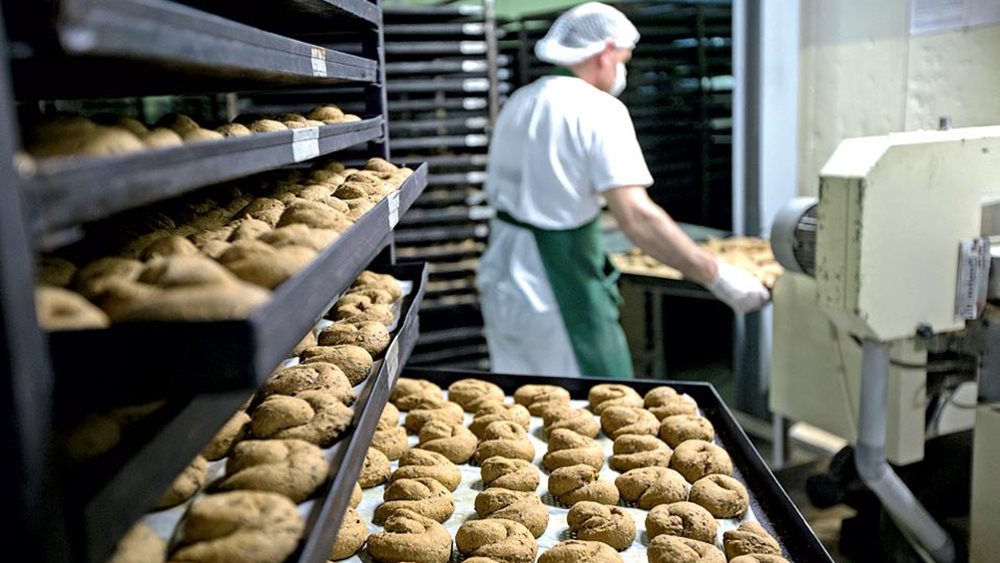 Ποιος είναι ο Ινδός που εξαγοράζει την Κρητών Άρτος