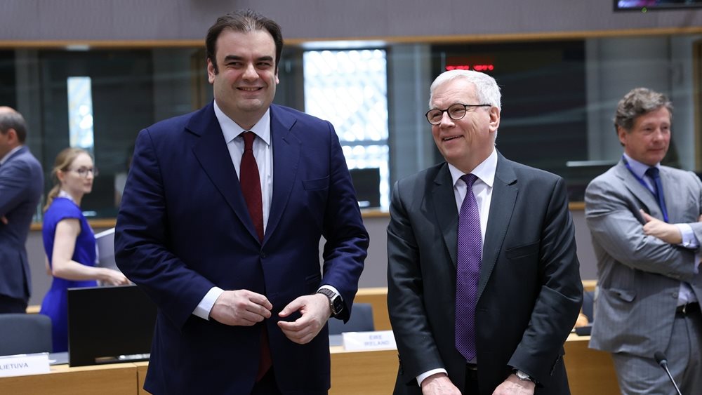 Κυρ. Πιερρακάκης: Στρατηγική μας προτεραιότητα η ανάπτυξη εθνικής αμυντικής βιομηχανίας