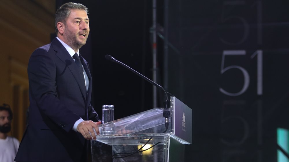 ΠΑΣΟΚ: Ναυαρχίδα του οικονομικού προγράμματος η επιστροφή δώρου στο Δημόσιο