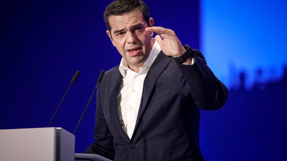 Ο Τσίπρας τάζει παροχές σε όλους