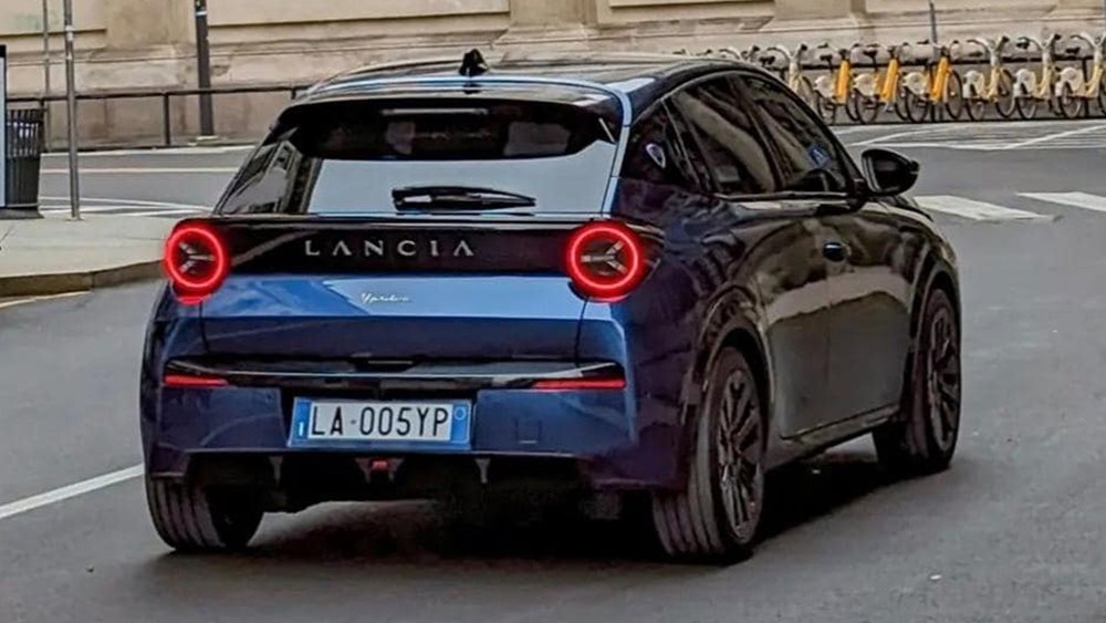 Νέα Lancia Ypsilon: Διέρρευσαν ξανά φωτογραφίες της πριν την επίσημη παρουσίαση