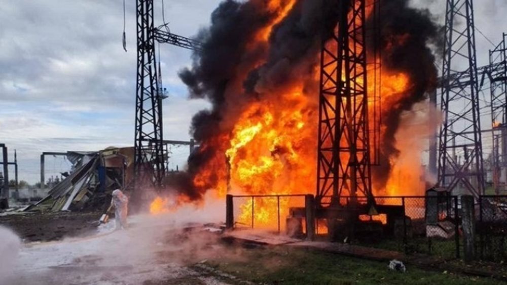 Ηandelsblatt: Υποδομές από τον "Ψυχρό Πόλεμο" - Γιατί η ηλεκτρική ενέργεια εξακολουθεί να ρέει στην Ουκρανία