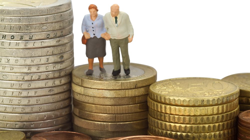 Σε αναζήτηση ισοδύναμων μέτρων 1,8 δισ. για τις συντάξεις