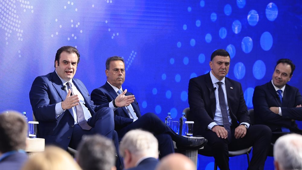 Κ. Πιερρακάκης: &quot;Θέλουμε περισσότερες επενδύσεις, περισσότερες άμεσες ξένες επενδύσεις και περισσότερες αμερικανικές επενδύσεις&quot;