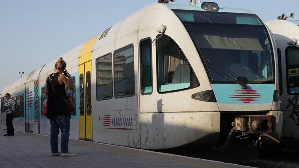 Σε 1,5 χρόνο ο Προαστιακός Δυτικής Αττικής