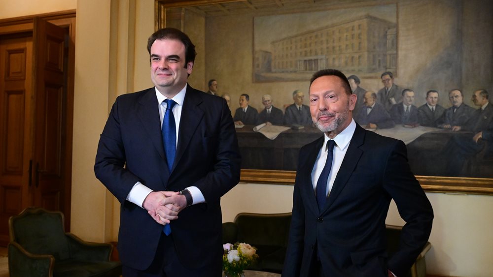 Κ. Πιερρακάκης: Σημαντική προοπτική στο ελληνικό τραπεζικό σύστημα - Συνάντηση με Γ. Στουρνάρα