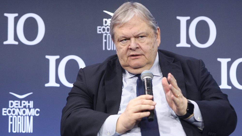 Delphi Economic Forum - Ευ. Βενιζέλος: &quot;Οι πρωτοβουλίες Τραμπ θέτουν υπό αμφισβήτηση τη Δύση από άποψη ασφαλείας&quot;