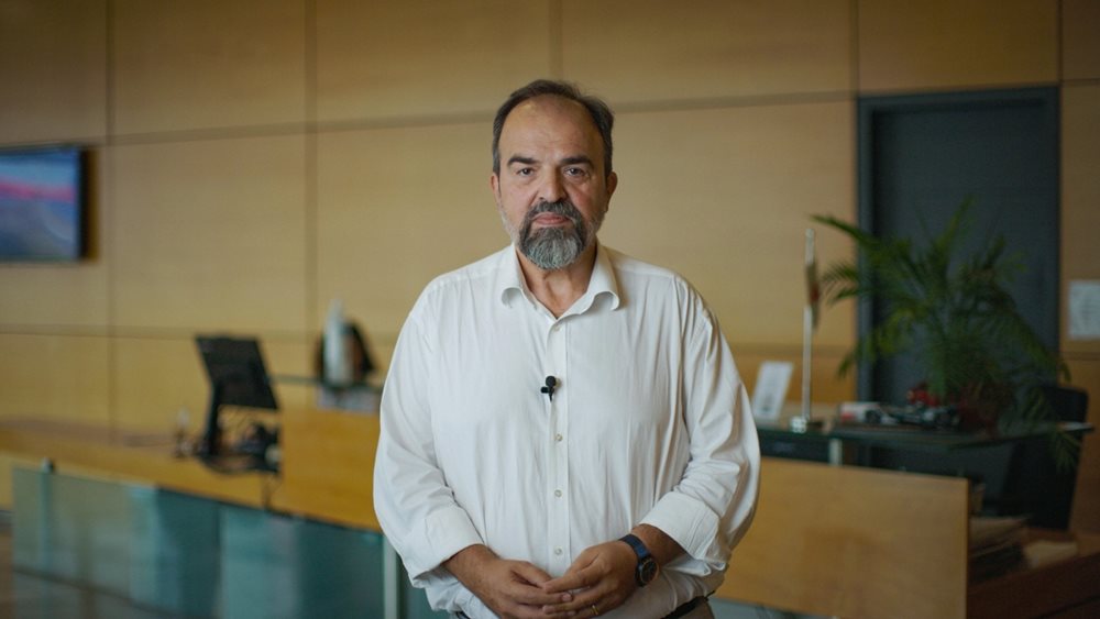 ABB: 50 χρόνια ρυθμιστών στροφών χαμηλής τάσης – Η τεχνολογία που μετασχηματίζει τη βιομηχανία