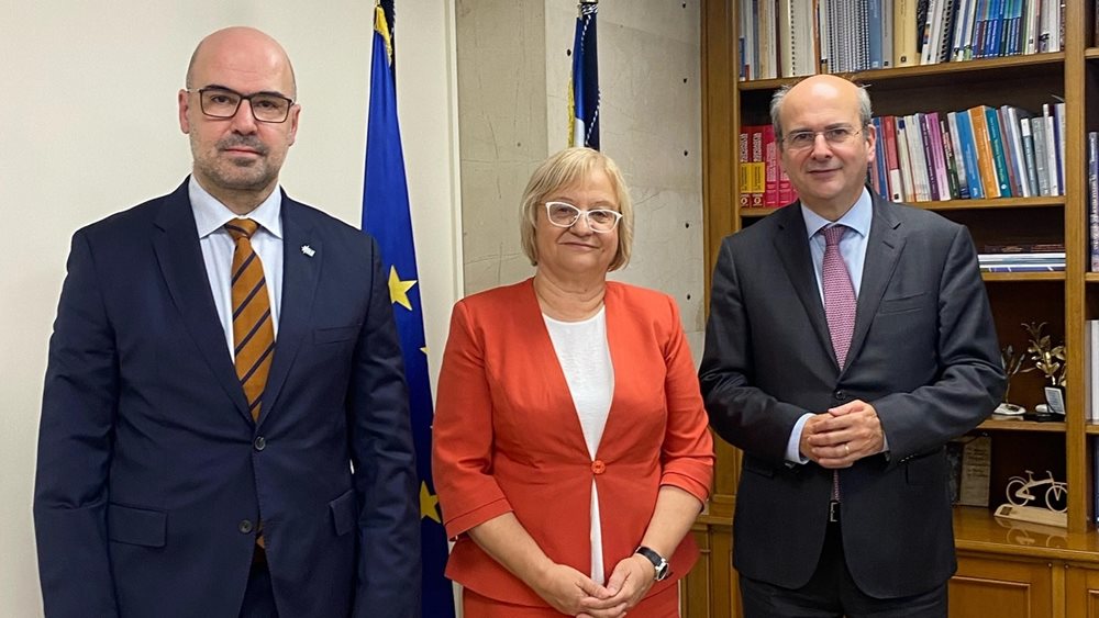 Συνάντηση Κ. Χατζηδάκη με την γενική διευθύντρια της Eurostat και τον πρόεδρο της ΕΛΣΤΑΤ