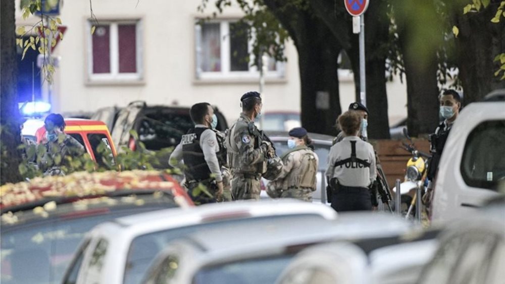 λιόν-επίθεση3