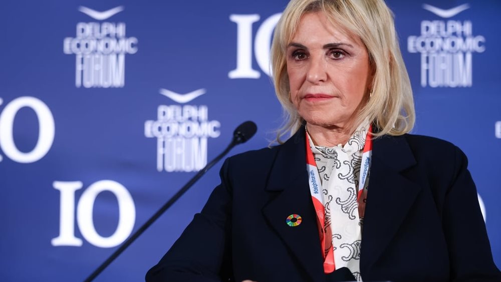 Ιουλία Τσέτη: Καμία ανησυχία για έλλειψη φαρμάκων - Η πίεση στις ΗΠΑ