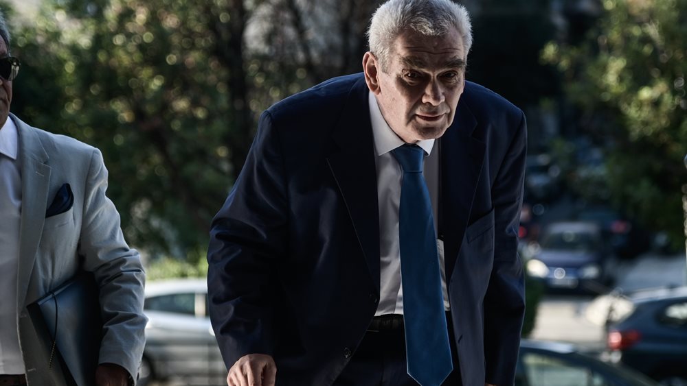 Πρεμιέρα Ειδικού Δικαστηρίου: Στο εδώλιο σήμερα Δημ. Παπαγγελόπουλος και Ελένη Τουλουπάκη