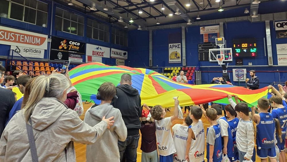 Χριστουγεννιάτικη εκδήλωση ΚΟ Χολαργού &amp; Τζάμπολ Αγάπης – Μια γιορτή αγάπης &amp; συμπερίληψης