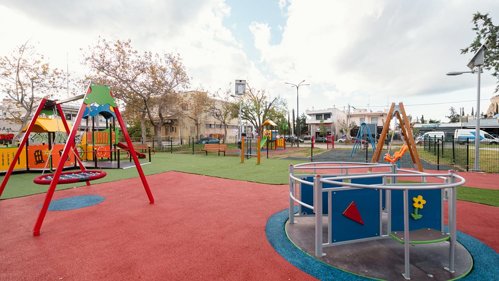 Πώς θα μοιάζει μια Παιδική Χαρά στο μέλλον; Ο Όμιλος Ελληνικά Πετρέλαια απαντά και τις προσφέρει, σήμερα