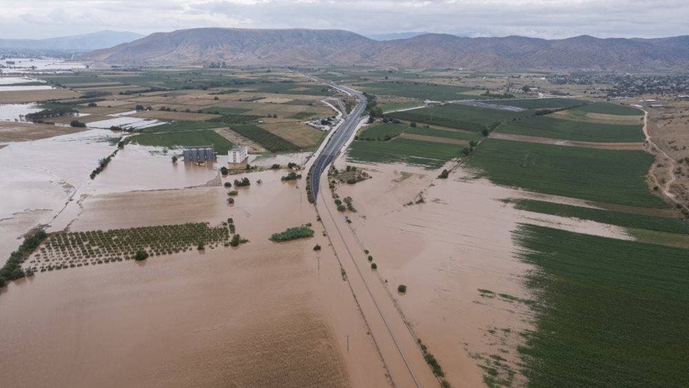 Βιβλική καταστροφή στη Θεσσαλίας: 720.000 στρέμματα κάτω από το νερό