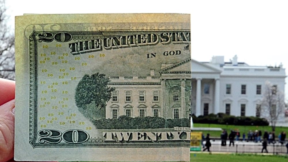 Κέρδη για το δολάριο και μετά το φορολογικό σχέδιο Τραμπ