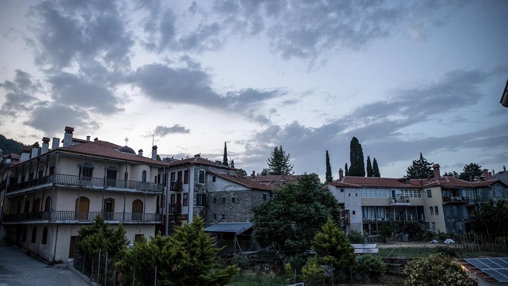 Άγιο Όρος για γάμο ομόφυλων: «Είναι μεγάλο έγκλημα - Διαλύεται η ανθρώπινη ύπαρξη»