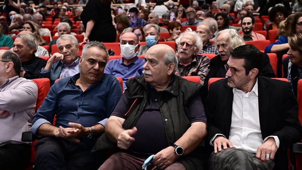 Ο Ευ. Τσακαλώτος προανήγγειλε αποχώρηση από τον ΣΥΡΙΖΑ: Δεν μπορεί να υπάρξει πια περηφάνεια σε αυτό το κόμμα