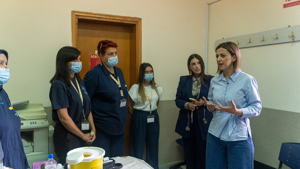 Ειρήνη Αγαπηδάκη: Ξεκινά η συστηματική κάλυψη των Κινητών Ομάδων Υγείας (ΚΟΜΥ) σε όλη τη χώρα