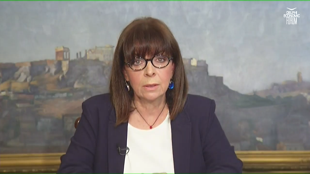 Σακελλαροπούλου: Τα πρόσφατα περιστατικά γυναικοκτονίας προκαλούν βαθύ αποτροπιασμό