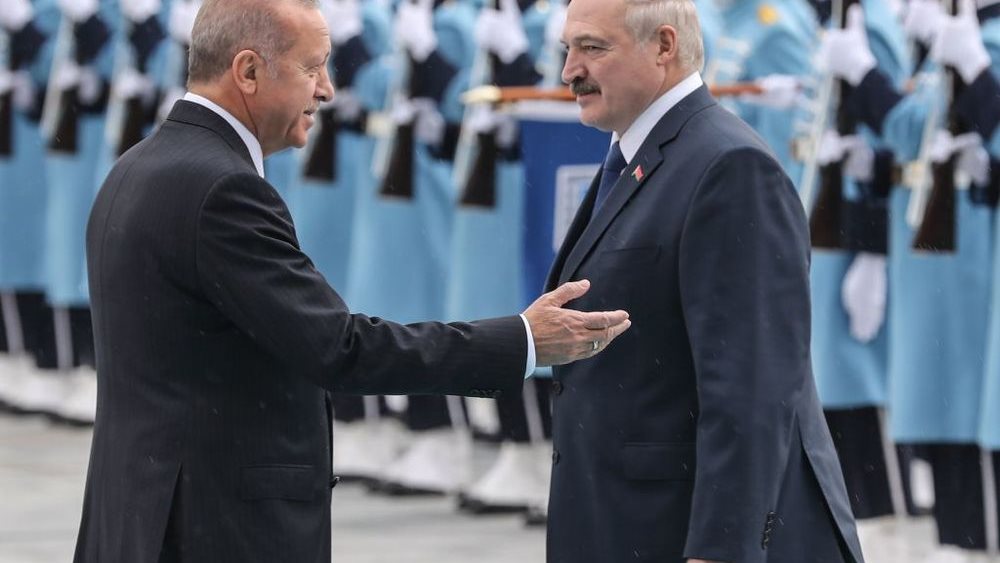 Ερντογάν και Λουκασένκο χλευάζουν την ΕΕ