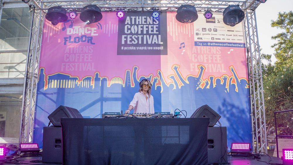 ATHENS COFFEE FESTIVAL 2025 - Τρεις μέρες. 21.287 COFFEE LOVERS. Αμέτρητες γουλιές καφέ!