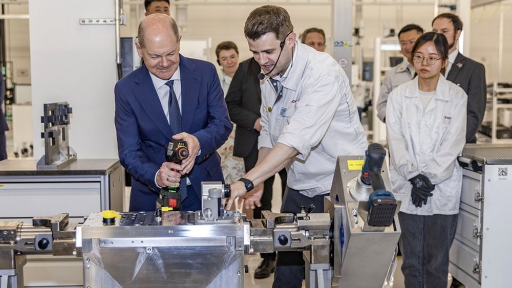 Σολτς από Κίνα: Οι μικρές χώρες δεν πρέπει να ζουν υπό τον τρόμο των μεγαλύτερων