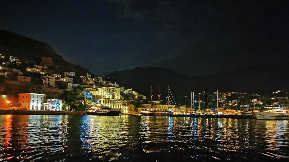 Διαψεύδει τα περί κρουσμάτων στην Ύδρα ο Δήμος