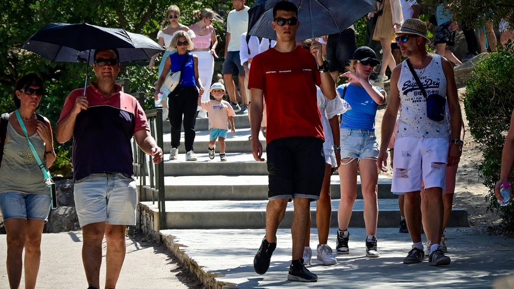 Οι τρεις μεγάλες προκλήσεις που θα αντιμετωπίσει ο τουρισμός τα επόμενα χρόνια