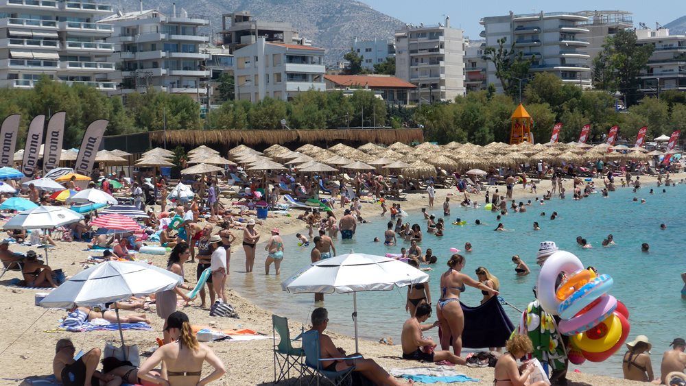 Σε ποιες περιοχές της Αττικής απαγορεύεται το κολύμπι