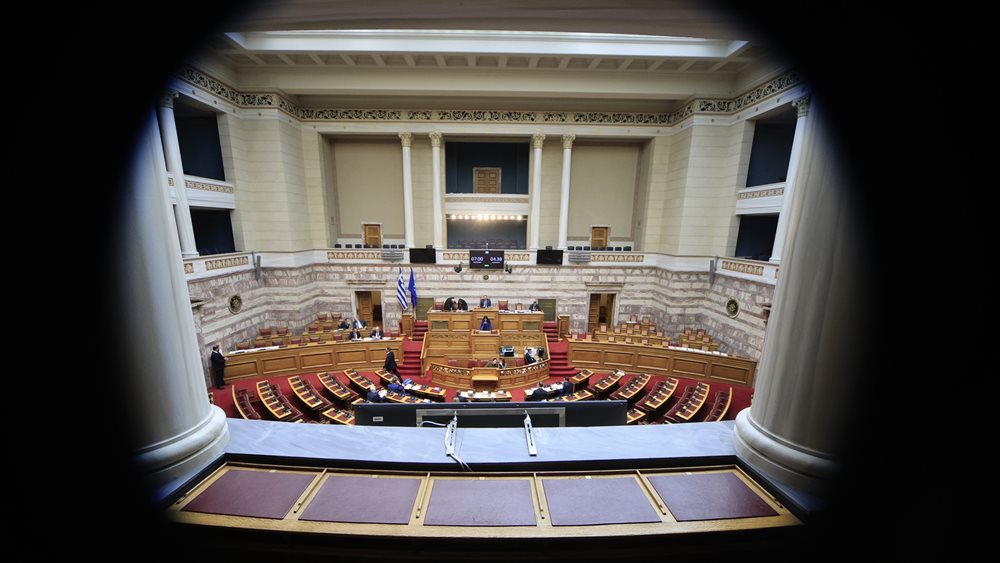 Οξύνεται η σύγκρουση Κυβέρνησης - Αντιπολίτευσης για τα Τέμπη με σφοδρές αντιπαραθέσεις