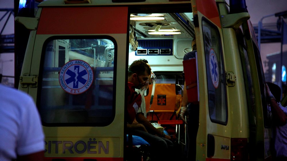 Χαλκιδική: Ανατροπή δίκυκλης μηχανής ύστερα από αστυνομική καταδίωξη - Ανήλικος νοσηλεύεται σε ΜΕΘ