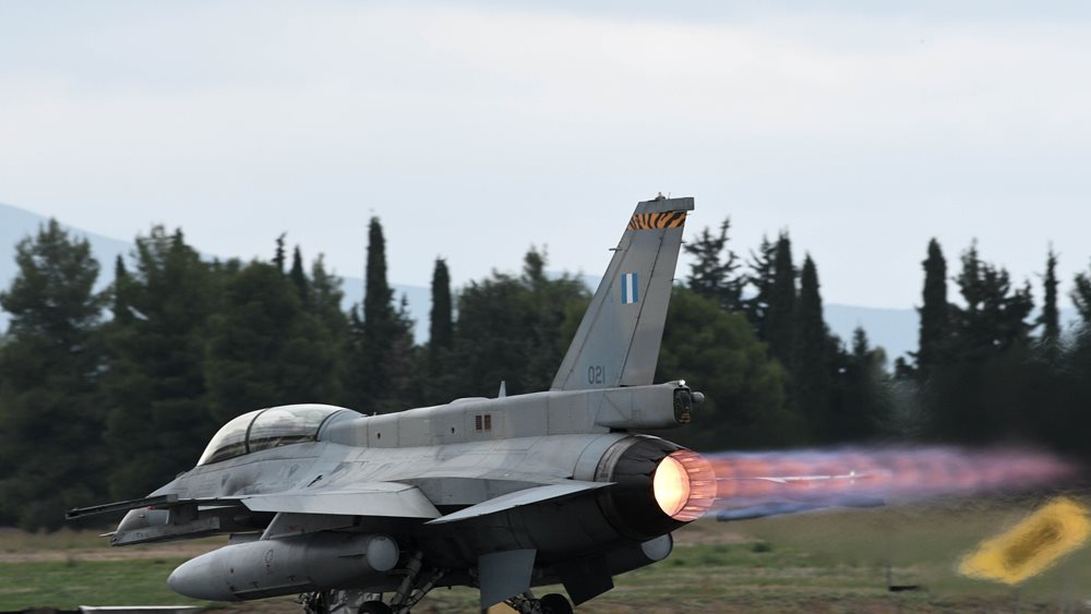 Γερμανός επιθεωρητής πολεμικής αεροπορίας προς Πούτιν: "Μην τα βάζεις μαζί μας!"