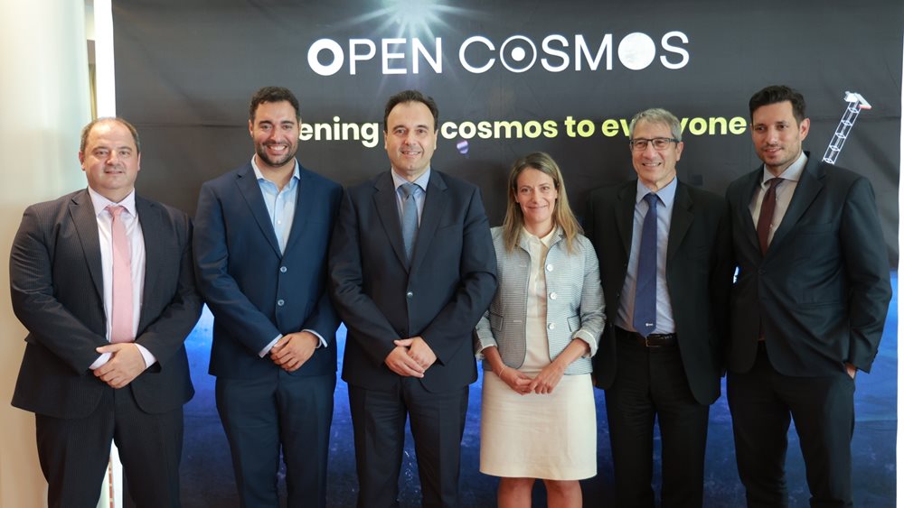 Η Ελλάδα αποκτά 7 Μικροδορυφόρους Παρατήρησης Γης εντός του 2026