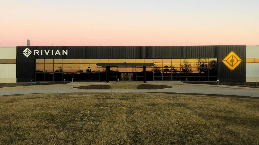 Rivian: Ξεπέρασαν τις εκτιμήσεις οι παραδόσεις οχημάτων στο τρίμηνο - Ράλι 16% η μετοχή