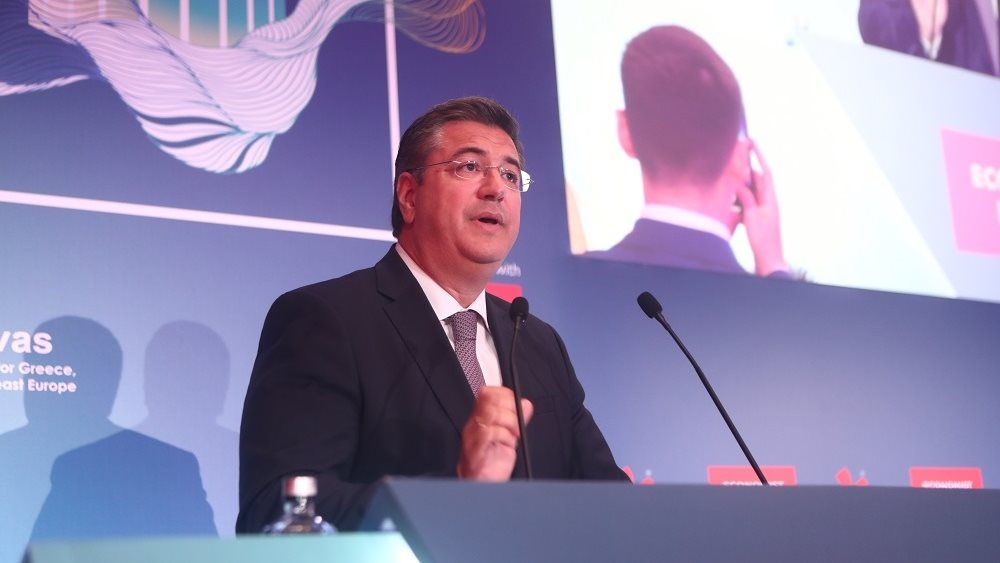Απ. Τζιτζικώστας από Economist: «Έχει αξία να μιλήσουμε ξανά για τη συνοχή»