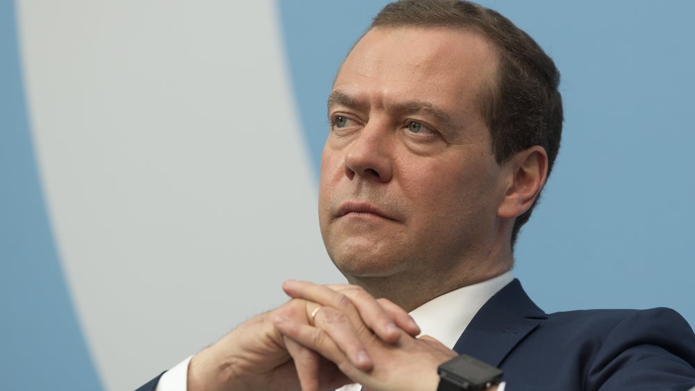 Medvedev for Macron, Soltz, Draghi: Frog, sausage and pasta experts – They will get drunk with Ukrainian vodka