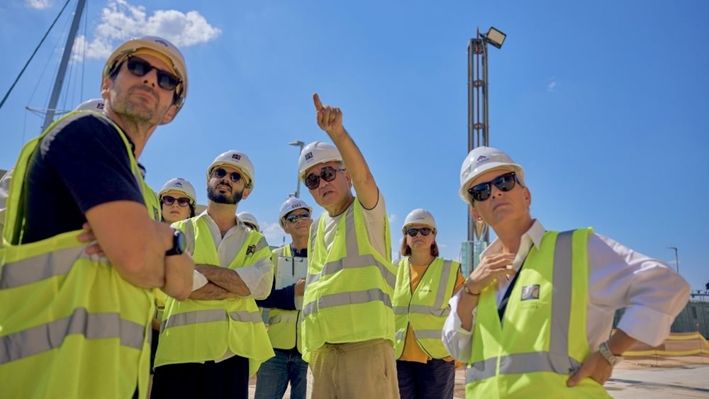 Στο εργοτάξιο του εμπορικού προορισμού Riviera Galleria στο Ελληνικό ο Kengo Kuma