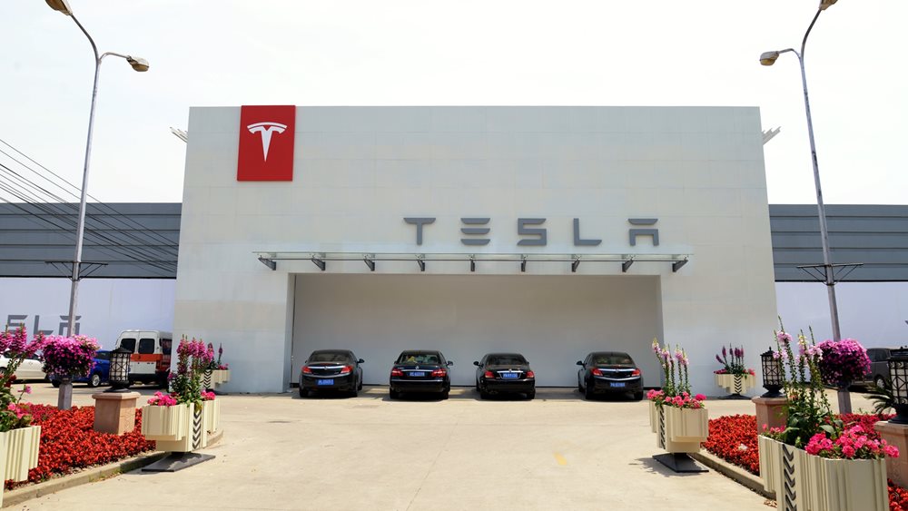 Tesla: Βουτιά 11,5% των πωλήσεών της στην Κίνα καθώς εντείνεται ο ανταγωνισμός