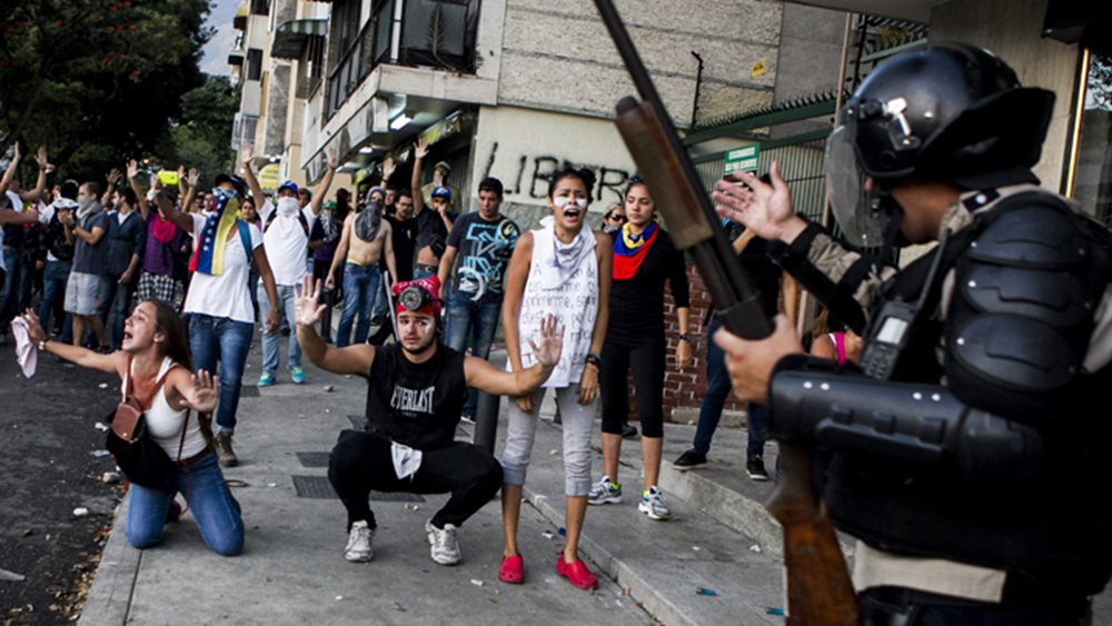 Εκτός ελέγχου η κατάσταση στη Βενεζουέλα