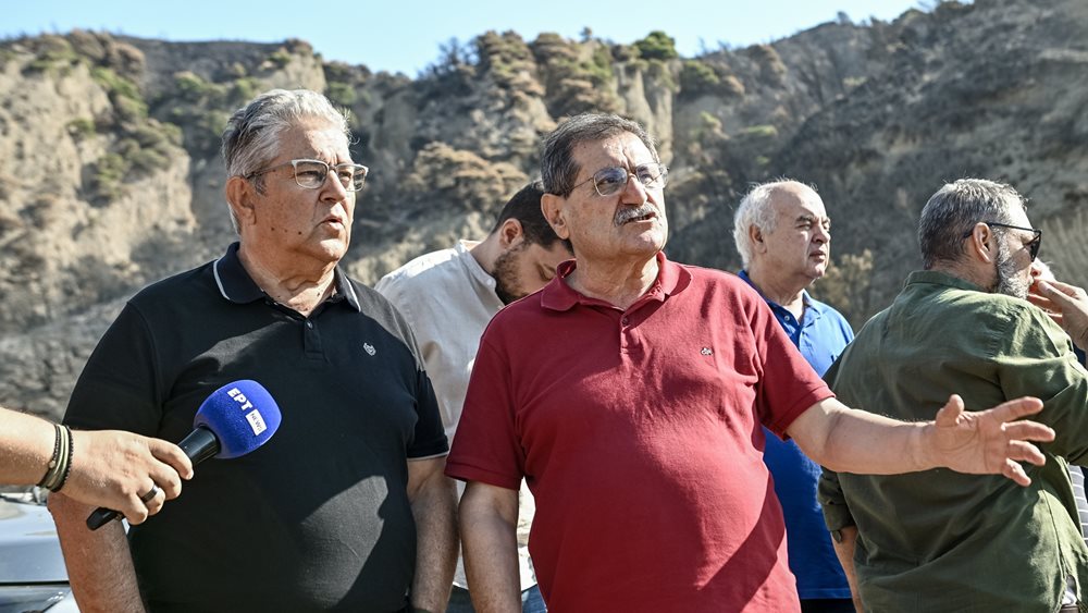 Δ. Κουτσούμπας στις πυρόπληκτες περιοχές: Επιλεκτικά ανίκανο το Κράτος- Στήριξη στον δήμαρχο Πατρέων