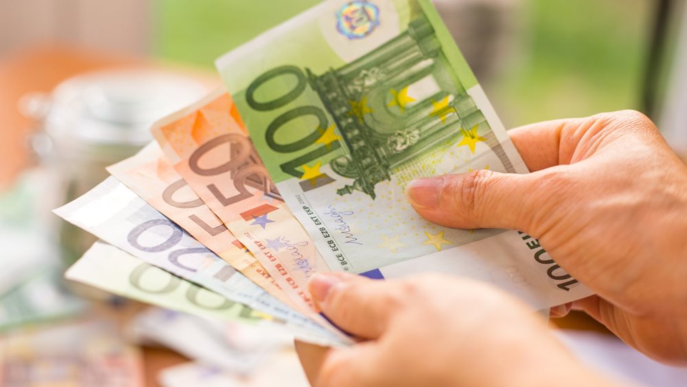 Πότε θα δοθούν οι τελευταίες εκκρεμείς συντάξεις και εφάπαξ από τον ΕΦΚΑ