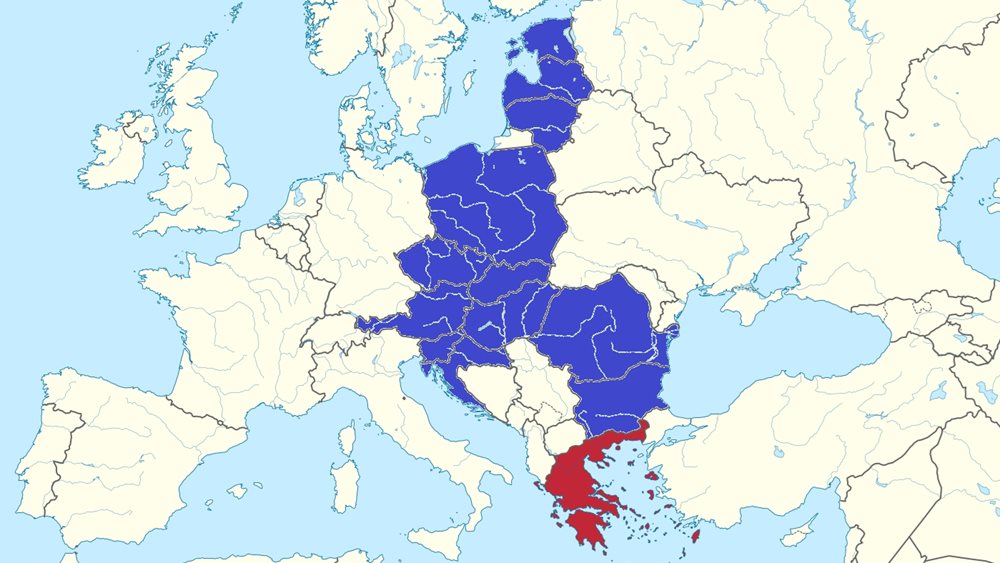 &quot;Πρωτοβουλία των Τριών Θαλασσών&quot; με ελληνική σφραγίδα
