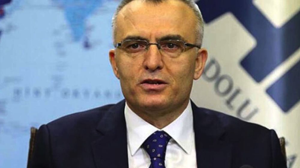 Ο Ερντογάν &quot;έφαγε&quot; τον τέως κεντρικό τραπεζίτη γιατί... σκάλιζε τα όσα έκανε ο Αλμπαϊράκ