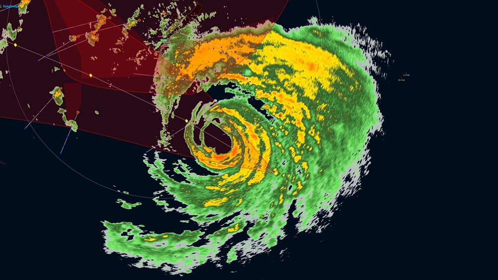 Τυφώνας στην Ιαπωνία: Εκατοντάδες χιλιάδες εγκαταλείπουν το νησί Οκινάουα