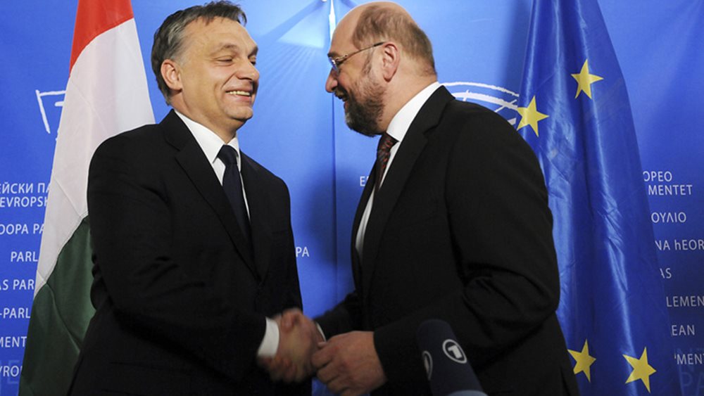 Martin Schulz: "Επικίνδυνο παιχνίδι" το δημοψήφισμα στην Ουγγαρία