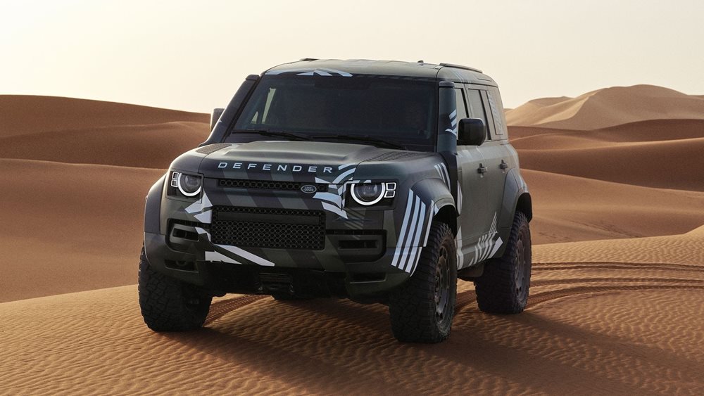 Defender Octa: Πρώτες εικόνες για το απίθανο Dakar D7X-R
