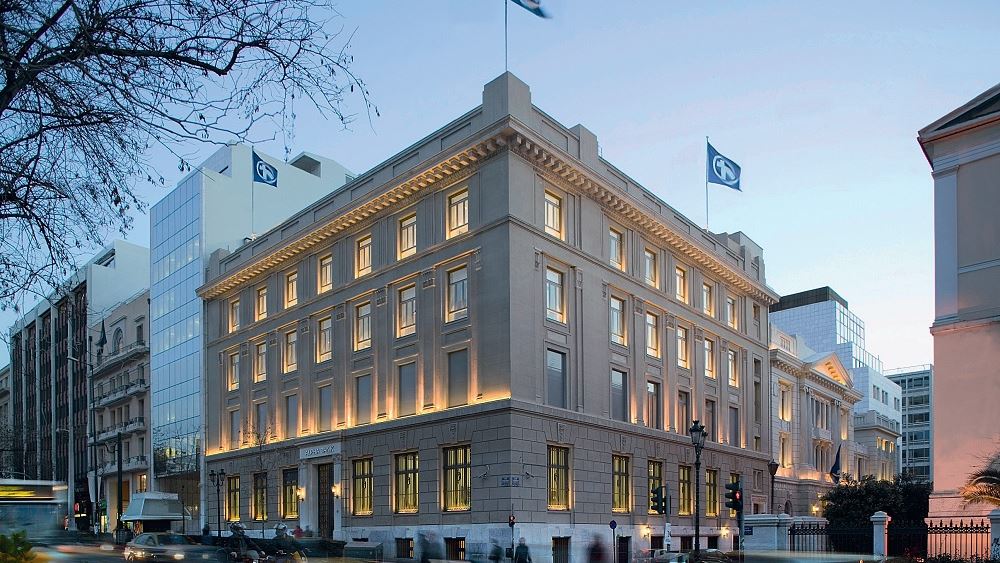 Alpha Bank: Ενισχύθηκε το τελευταίο 12μηνο ο πλούτος των νοικοκυριών